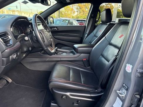 Used 2025 Dodge Durango GT image 9