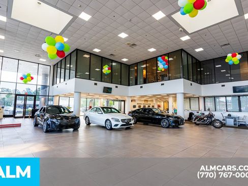 Used 2022 Mercedes-Benz GLC 300 4MATIC Coupe image 68