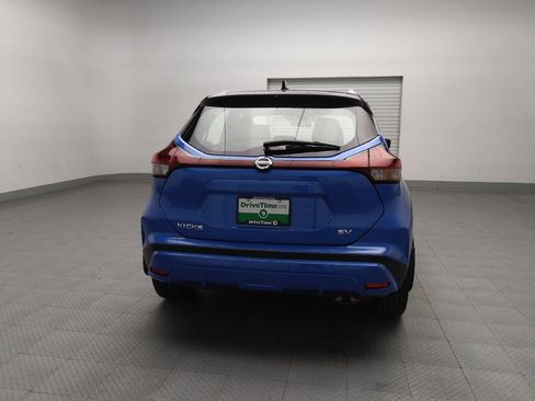 Used 2021 Nissan Kicks SV image 7