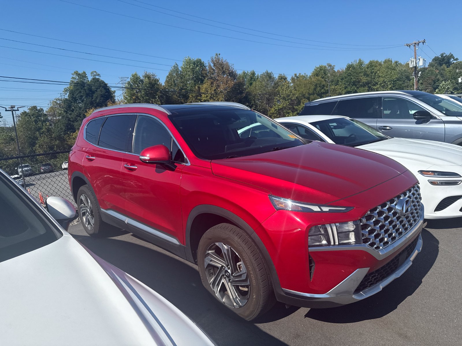 Used 2022 Hyundai Santa Fe SEL w/ Convenience + Premium Package AWD/4WD image 5