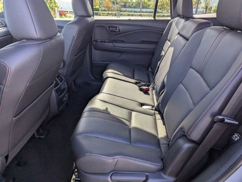 Used 2023 Honda Passport TrailSport image 18