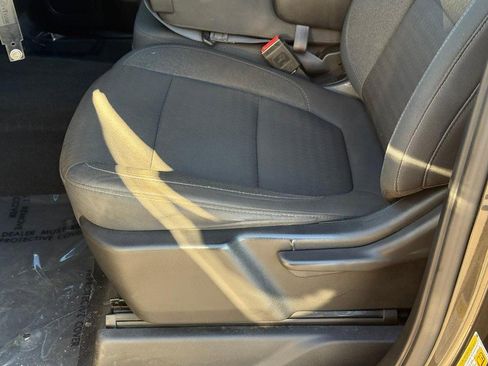 Used 2019 GMC Sierra 1500 SLE image 19