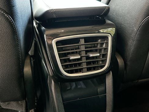 Used 2022 Lincoln Nautilus FWD w/ Premium Package image 25