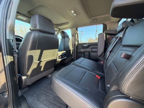 Used 2022 GMC Sierra 2500 Denali w/ Technology Package image 7