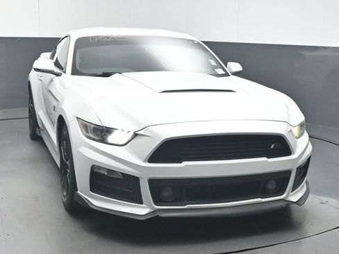 Used 2015 Ford Mustang Premium w/ Ecoboost Performance Package RWD image 3