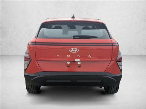 New 2026 Hyundai Kona SE image 6