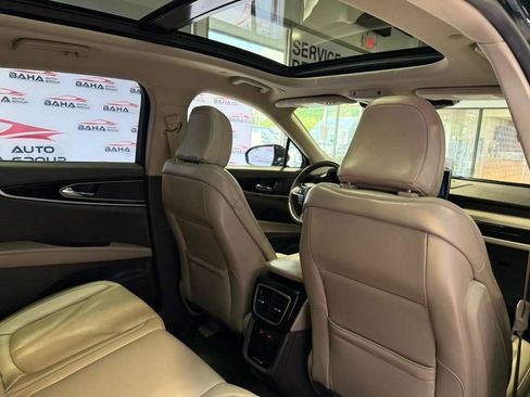Used 2022 Lincoln Nautilus Reserve AWD/4WD image 49