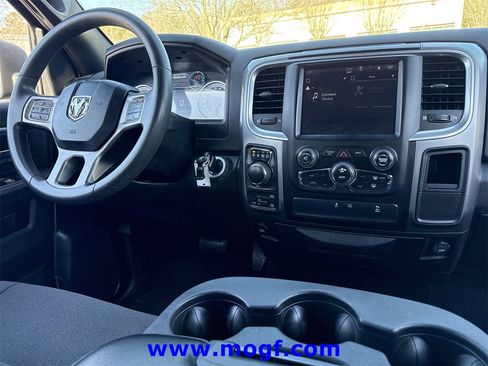 Used 2022 RAM 1500 Classic Warlock w/ Electronics Group image 3