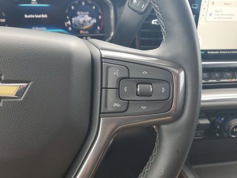 Used 2024 Chevrolet Silverado 2500 High Country w/ High Country Premium Package AWD/4WD image 21
