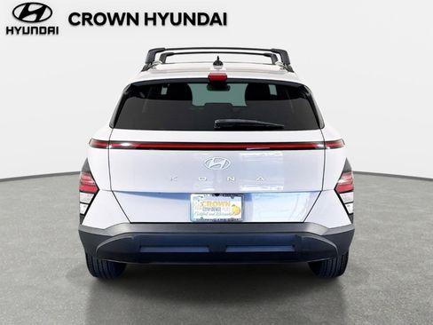 Used 2024 Hyundai Kona SEL FWD image 7