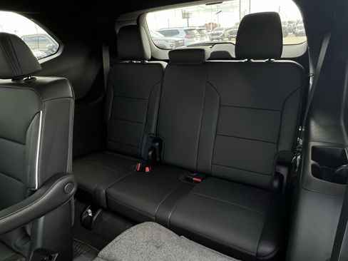 New 2026 Buick Enclave Preferred w/ Power Package image 25