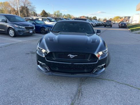 Used 2017 Ford Mustang GT Premium w/ GT Performance Package image 16