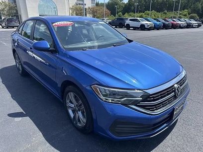 Used 2024 Volkswagen Jetta SE