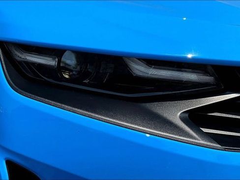 Used 2022 Chevrolet Camaro LT w/ Technology Package RWD image 30