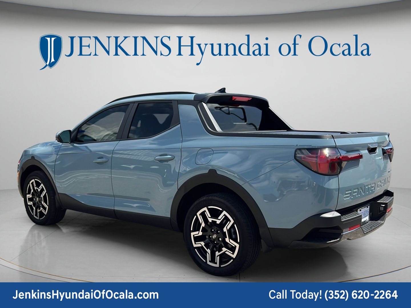 Certified 2025 Hyundai Santa Cruz Limited AWD/4WD image 5