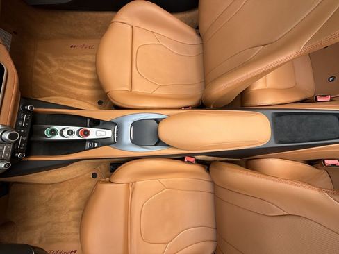 Certified 2022 Ferrari Portofino M RWD image 21