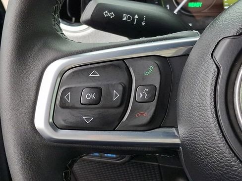 Used 2025 Jeep Wrangler Unlimited Sahara w/ Safety Group image 22