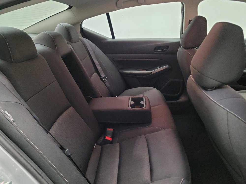 Used 2024 Nissan Altima 2.5 SV FWD image 19