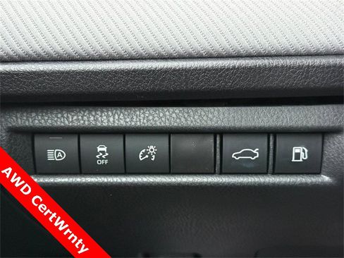 Used 2025 Toyota Camry SE image 29