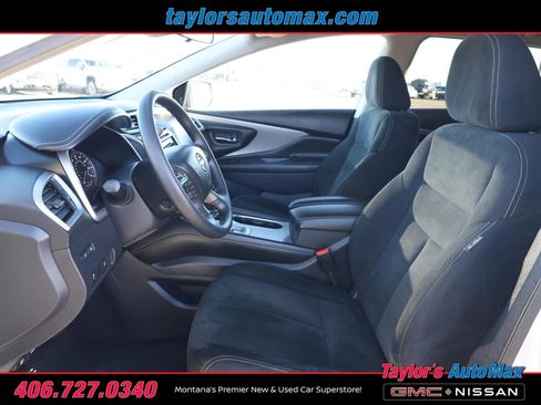 Used 2023 Nissan Murano S image 6