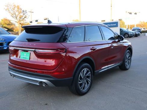 Used 2025 Lincoln Corsair FWD w/ Equipment Group 101A image 5