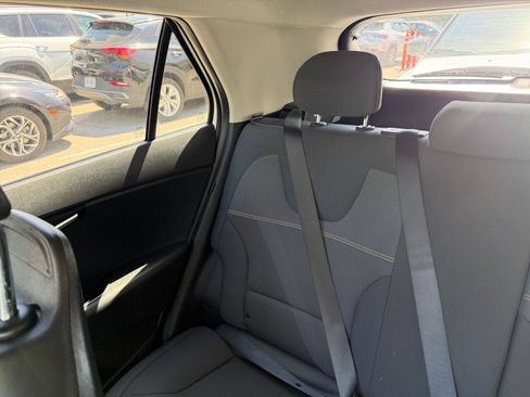 Used 2026 Kia Niro LX FWD image 37