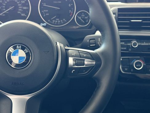 Used 2016 BMW 320i Sedan RWD image 24
