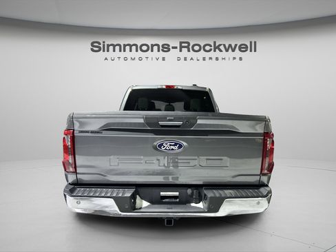 Used 2024 Ford F150 XLT image 5