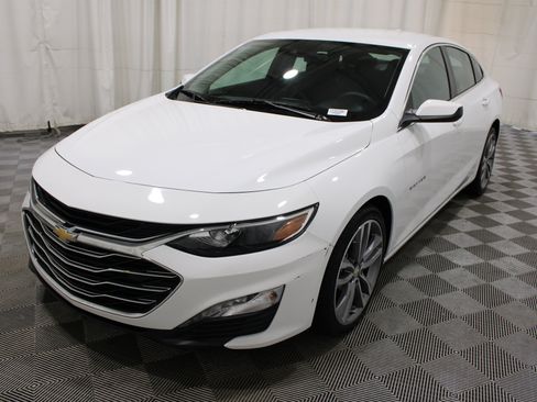 Used 2023 Chevrolet Malibu LT FWD image 34