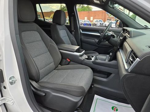 Used 2025 GMC Terrain Elevation AWD/4WD image 20