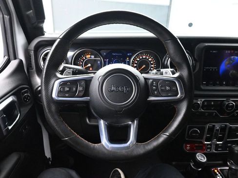 Used 2023 Jeep Wrangler Unlimited Rubicon 392 w/ Xtreme Recon 35" Tire Package AWD/4WD image 25