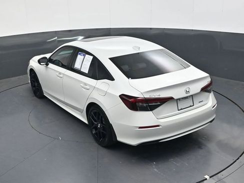 Used 2025 Honda Civic Sport image 23