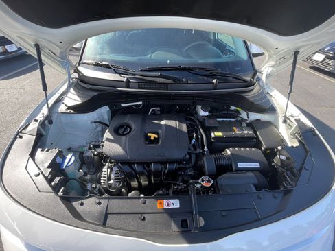 Used 2025 Kia Soul LX w/ LX Technology Package image 27