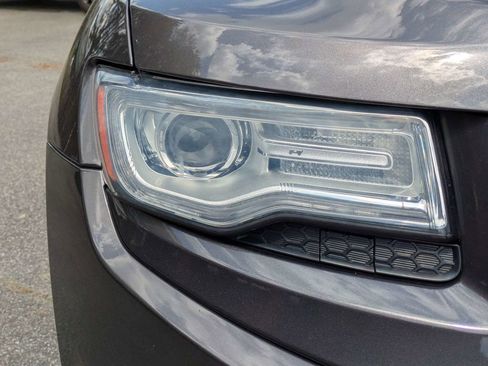 Used 2014 Jeep Grand Cherokee Overland image 10