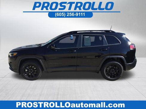 Used 2023 Jeep Cherokee Altitude Lux AWD/4WD image 1
