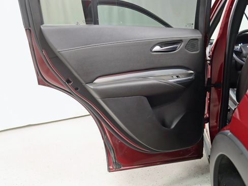 Used 2019 Cadillac XT4 Premium Luxury w/ Enhanced Visibility Package AWD/4WD image 35