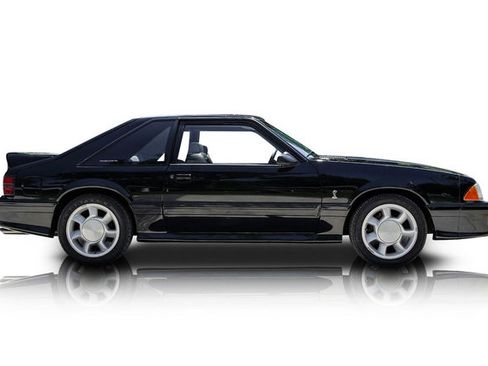 Used 1993 Ford Mustang Cobra RWD image 2
