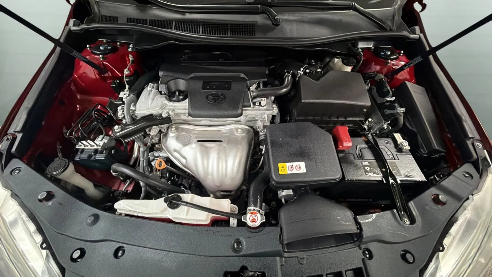Used 2017 Toyota Camry SE w/ Protection Package (Q2) FWD image 22