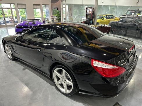 Used 2016 Mercedes-Benz SL 550 image 35