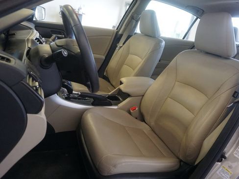 Used 2015 Honda Accord EX-L image 20