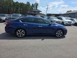 Used 2017 Nissan Altima 2.5 SR image 4