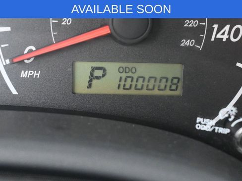 Used 2013 Toyota Corolla LE image 19