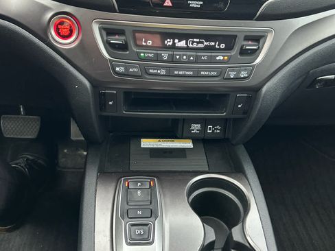 Used 2022 Honda Pilot Special Edition image 15