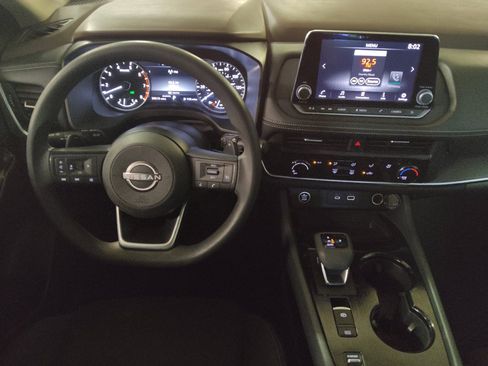 Used 2023 Nissan Rogue S FWD image 22