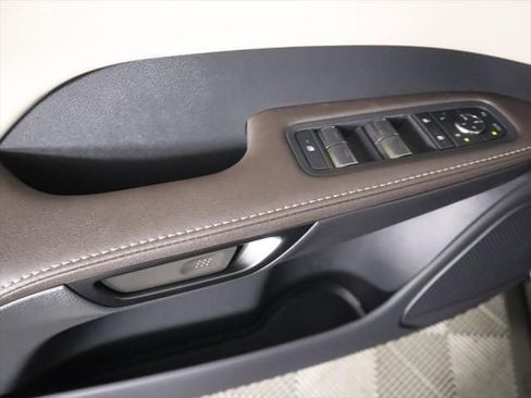 New 2026 Lexus RX 450h AWD image 24