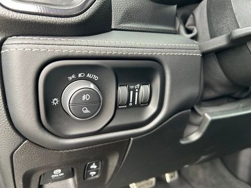 Used 2022 RAM 1500 TRX AWD/4WD image 34