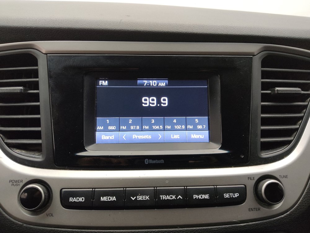 Used 2019 Hyundai Accent SE FWD image 25