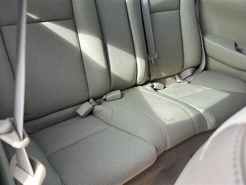 Used 2005 Toyota Solara SE FWD image 27