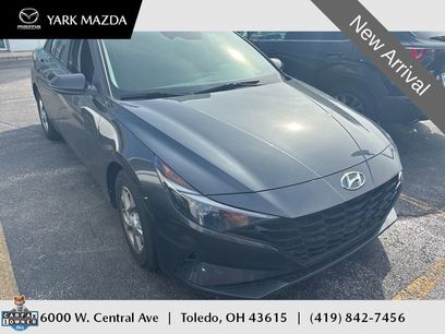 Used 2022 Hyundai Elantra SE