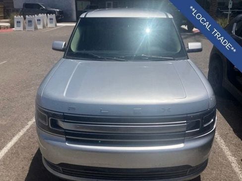 Used 2018 Ford Flex Limited FWD image 3